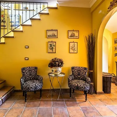 Casa vacanze Casa Con Piscina Tra Borgo E Campagna *