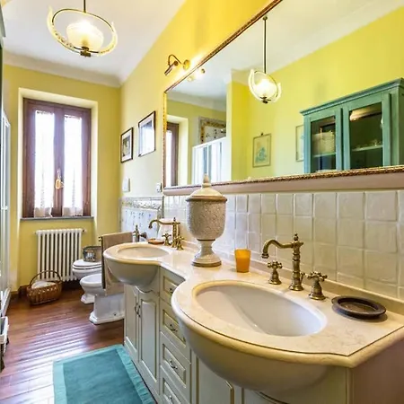 Casa vacanze Casa Con Piscina Tra Borgo E Campagna *