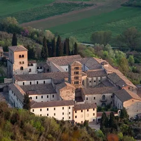 Casa Con Piscina Tra Borgo E Campagna Casa vacanze *